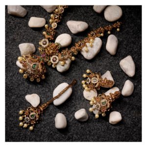 Laxmi Har Neck Set